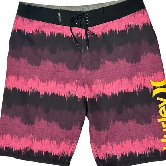 Hurley Multi Color Board Shorts Swim Trunks Size 29 - Picture 4 of 9